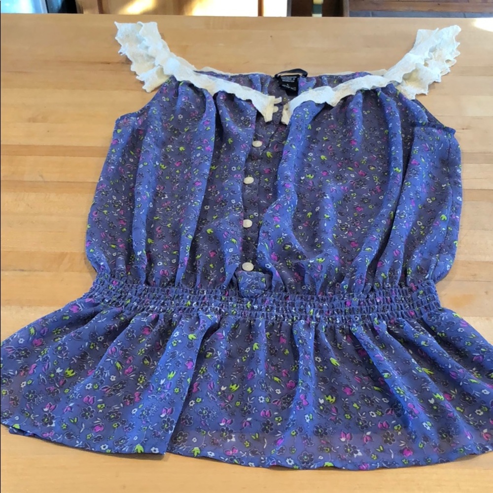 Woman’s Top